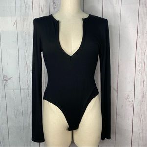 Pretty Little Thing Black Long Sleeve Jersey Bodysuit Deep V Neck  - New US 8